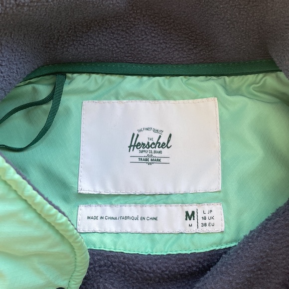 Pink pullover sweater - Picture 5 of 7